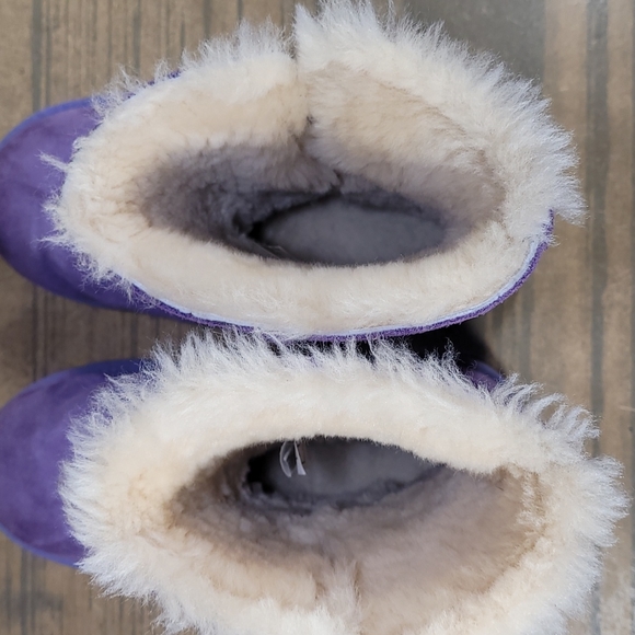 Ugg Adrianna Star Studded Lavender Youth Winter Snow Boots 1004864K - Picture 8 of 10